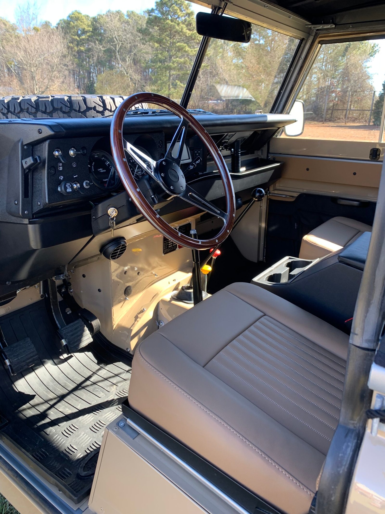 Dashboard installed in vehicle interior