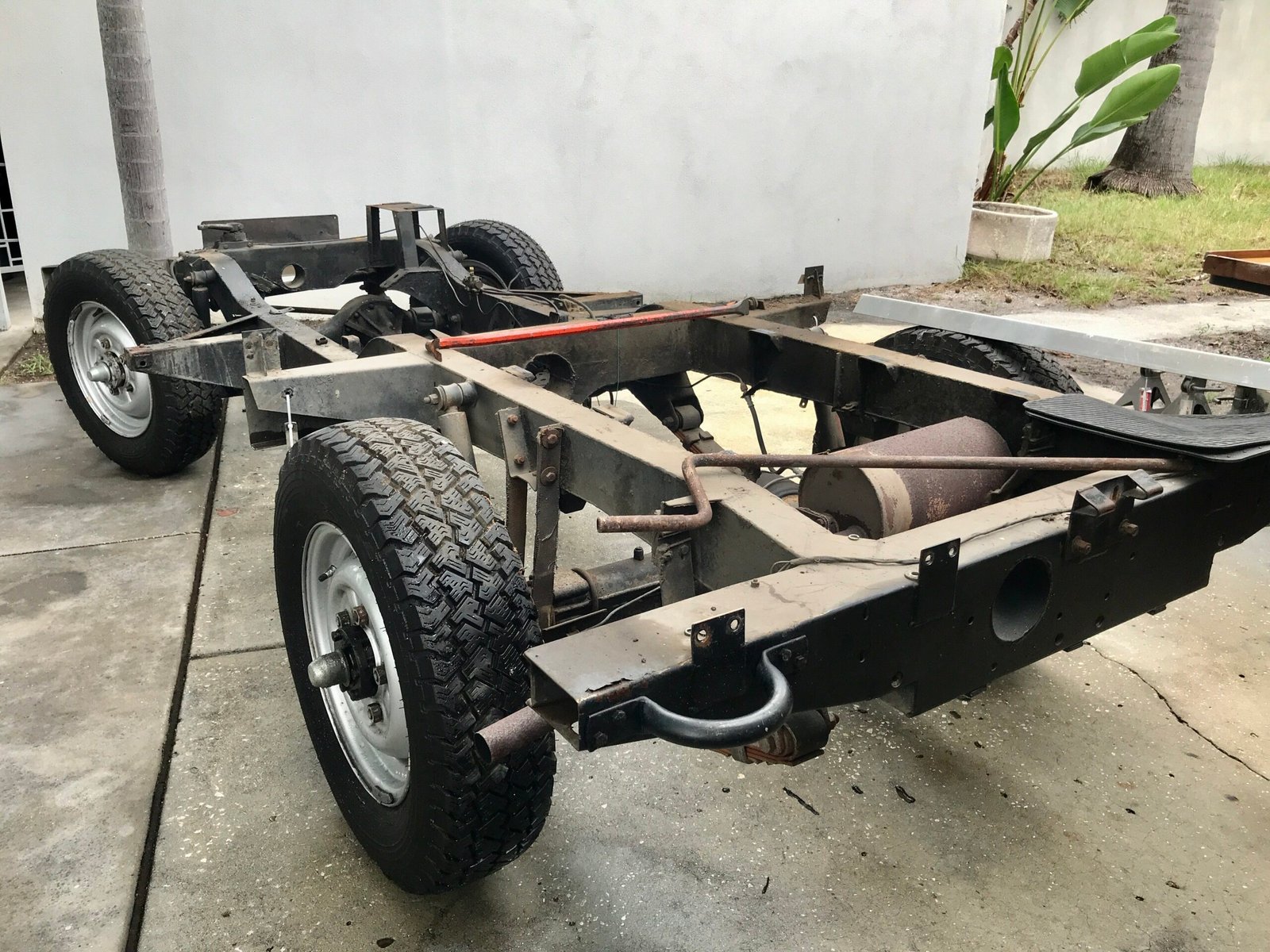 Santana 88 Series 3 restoration — detail