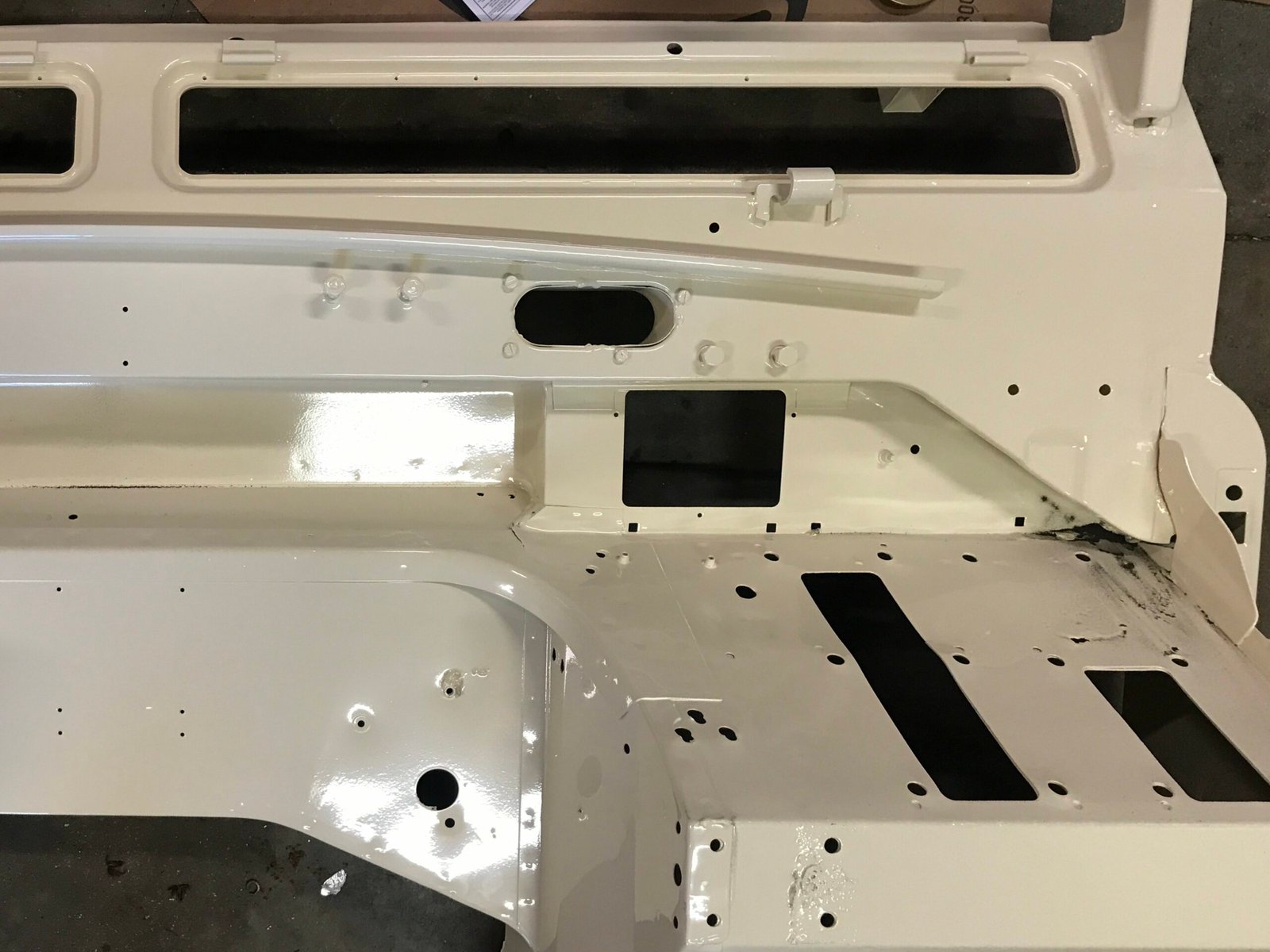 Santana 88 Series 3 restoration — chassis
