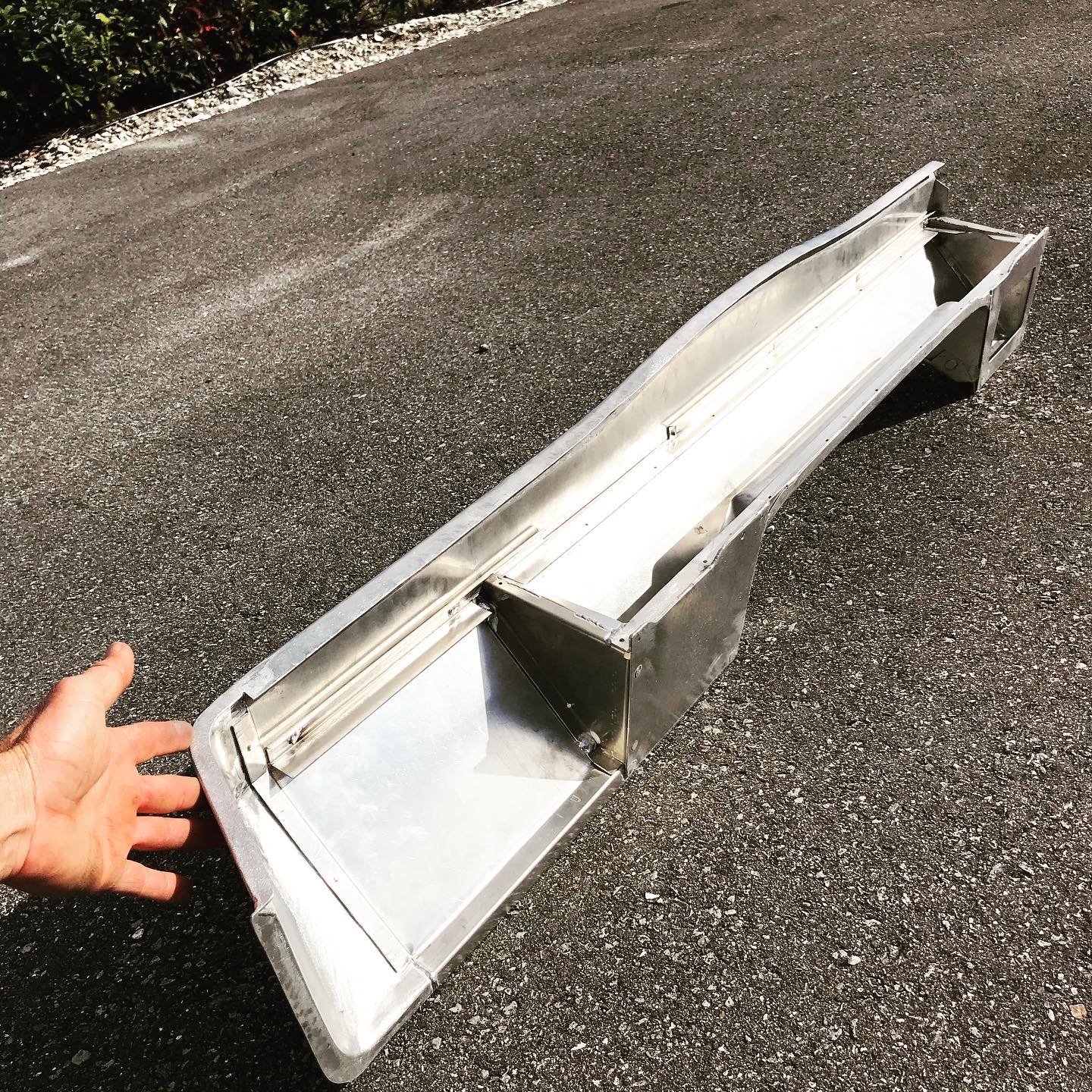 Aluminum dashboard detail