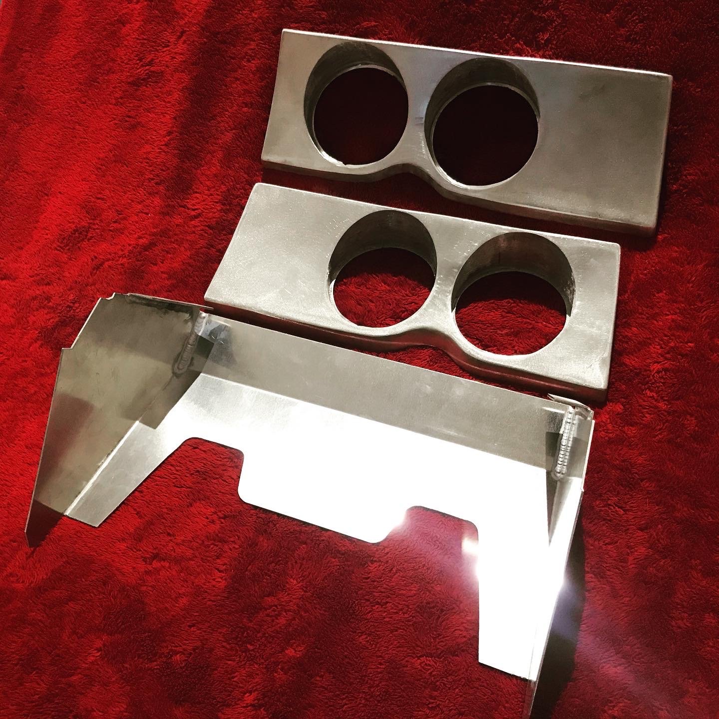 Land Rover Series 3 Dashboard and Gauge Cluster in Aluminum 01 | Rad Rovers